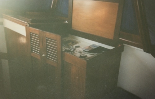 Troubadour-9